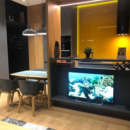 Apartments "Під Дубом"- "Under The Oak" Lviv Extérieur photo