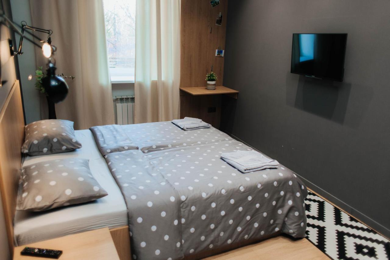 Apartments "Під Дубом"- "Under The Oak" Lviv Extérieur photo